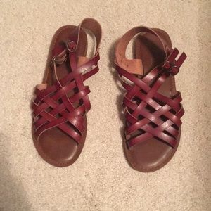 American eagles strap sandals